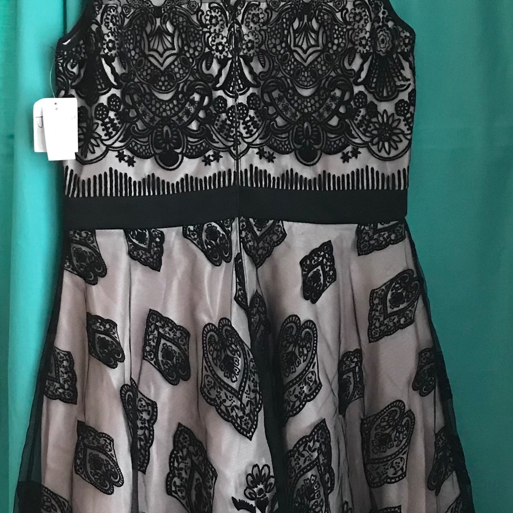 J. Taylor Black Cocktail Party Dress Velvet 14 🖤 - Picture 5 of 13